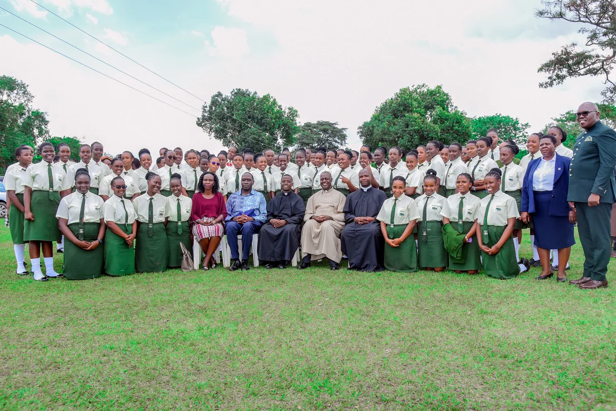 Mpoma Girls School community